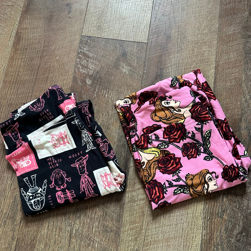 Girls LuLaRoe Pink Belle & Black Toy Story Leggings set 2 - Picture 2 of 14